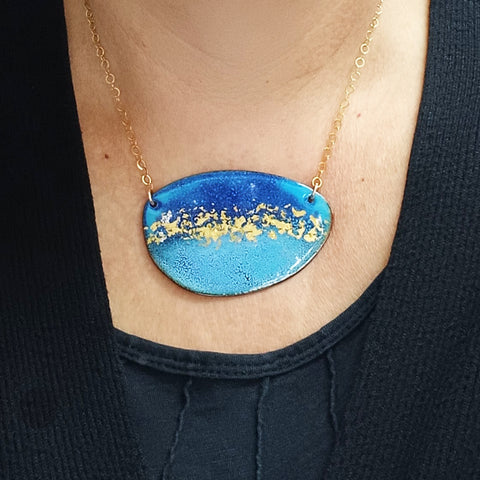 Enamelled Mediterranean pendant with gold leaf detail